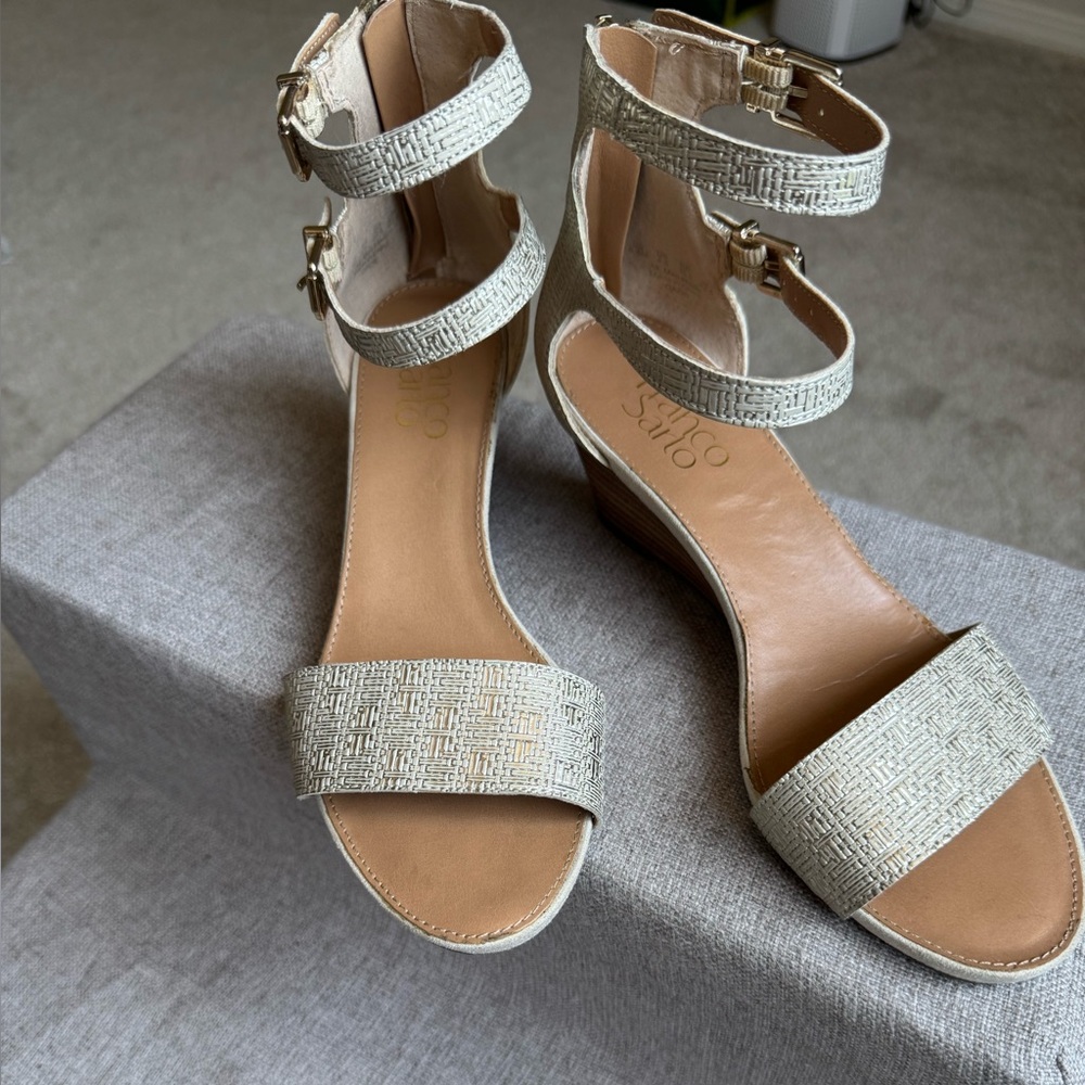 Franco Sarto Cream & Gold Wedges